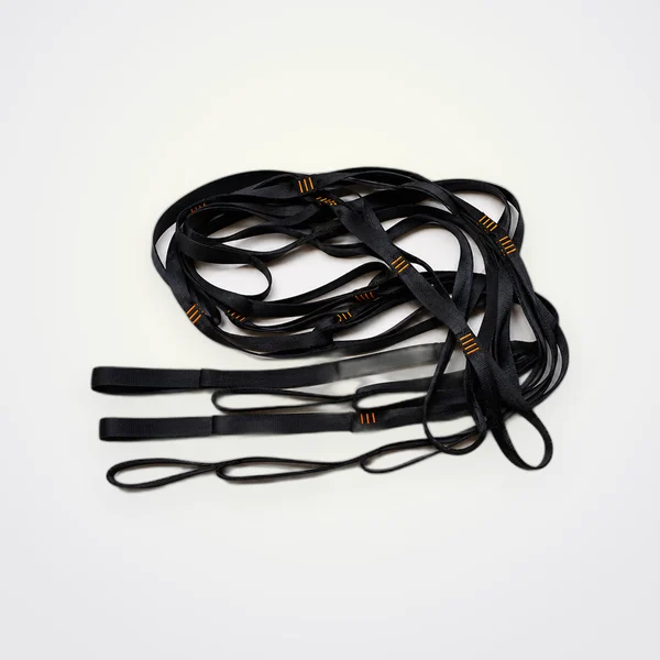 Adjustable suspension vines